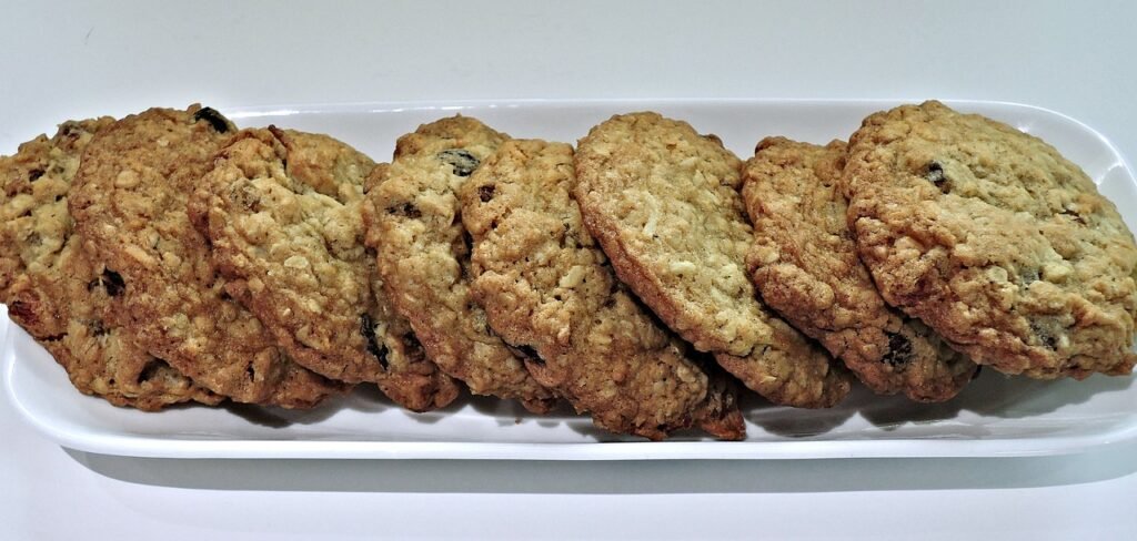 gourmet cookies, oatmeal, raisins, Good or Bad for you Oatmeal Raisin Cookies?